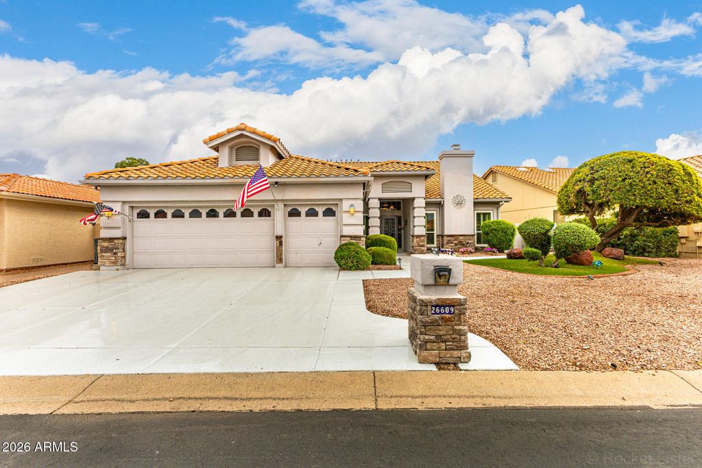 26609 S RIBBONWOOD Drive, Sun Lakes, AZ 85248
