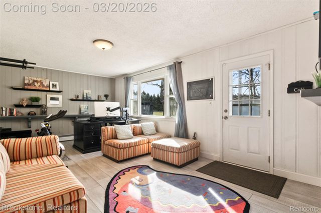 3955 Morgan Road, Orion Charter Township, MI 48359