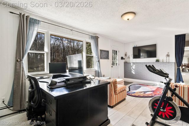 3955 Morgan Road, Orion Charter Township, MI 48359