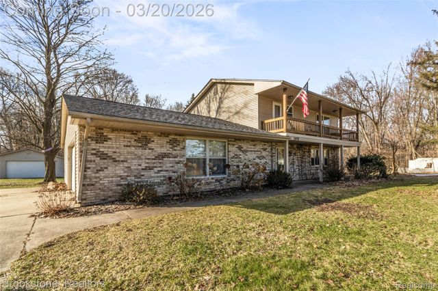 3955 Morgan Road, Orion Charter Township, MI 48359