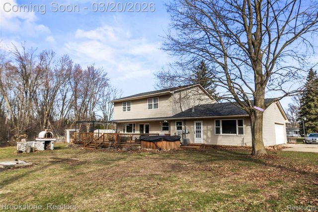 3955 Morgan Road, Orion Charter Township, MI 48359