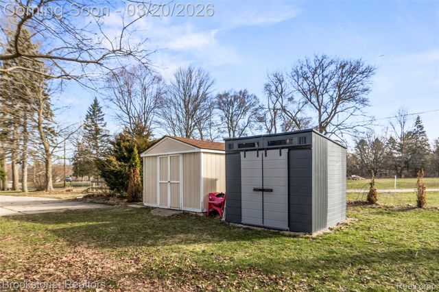 3955 Morgan Road, Orion Charter Township, MI 48359