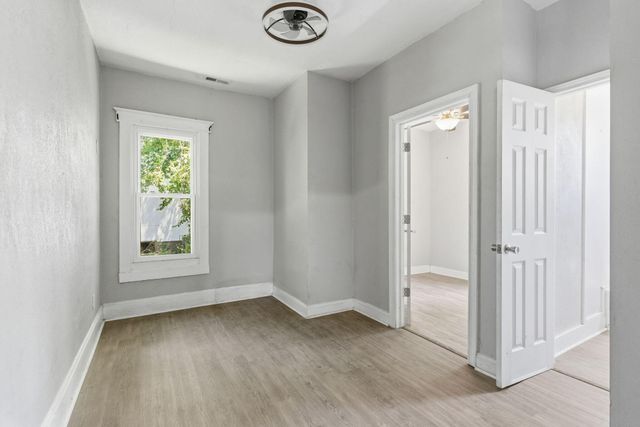 2604 W Calhoun Street, Springfield, MO 65802