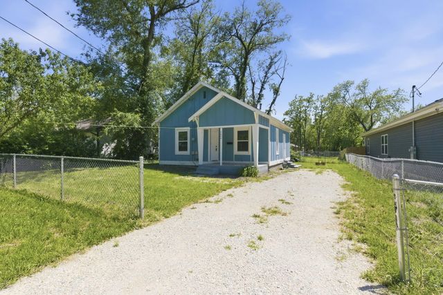 2604 W Calhoun Street, Springfield, MO 65802