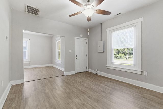 2604 W Calhoun Street, Springfield, MO 65802