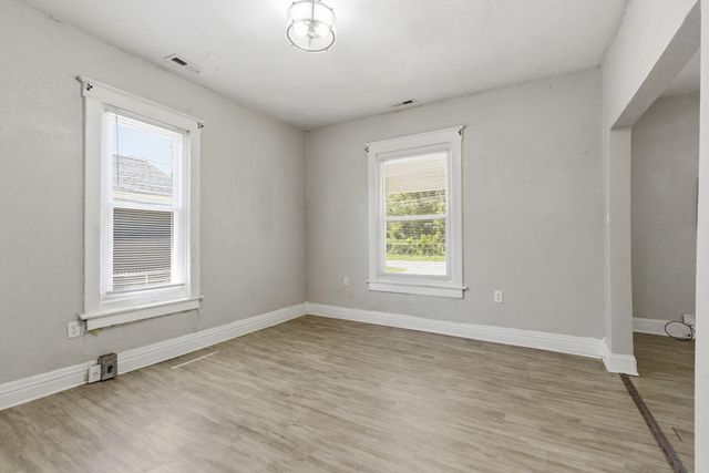2604 W Calhoun Street, Springfield, MO 65802