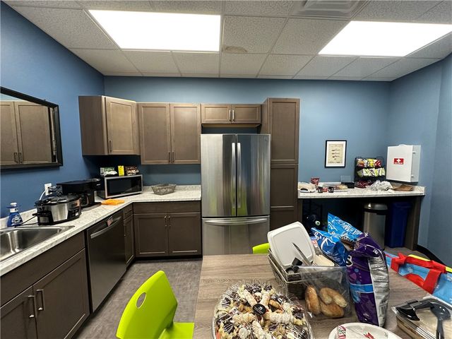 107 E North Street, New Castle, PA 16101