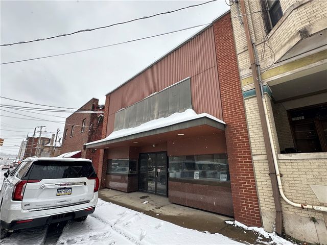 107 E North Street, New Castle, PA 16101