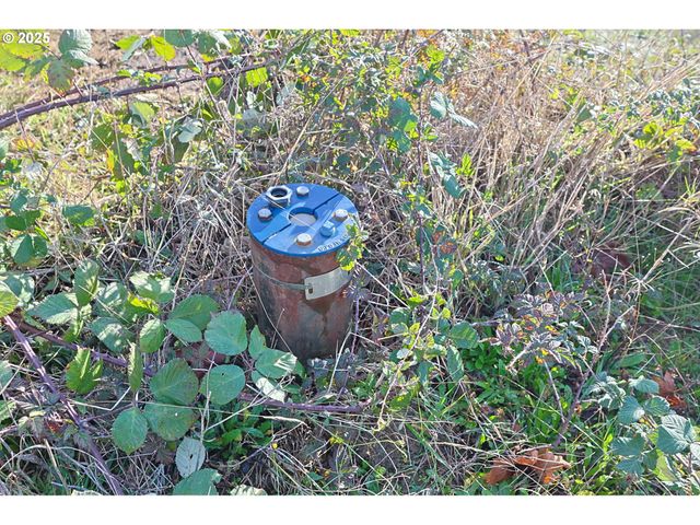 16 Bartleson 1418, Coos Bay, OR 97420