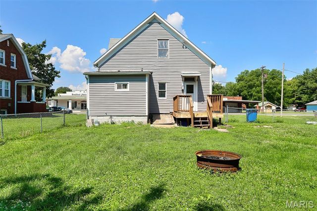 111 N Duncan Street, Marine, IL 62061