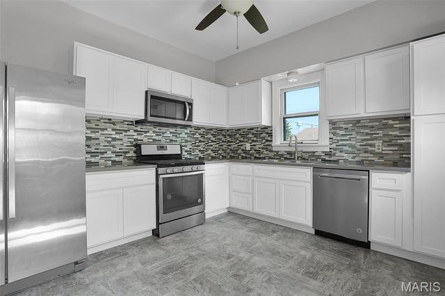 111 N Duncan Street, Marine, IL 62061