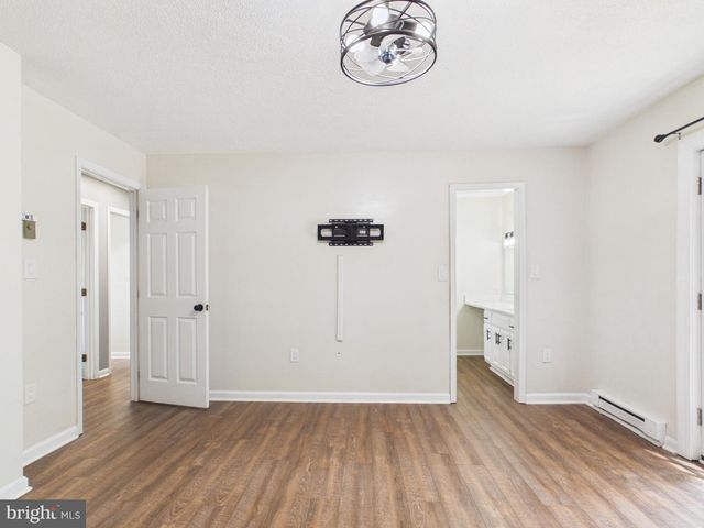 184 DEXTER DR, Martinsburg, WV 25405