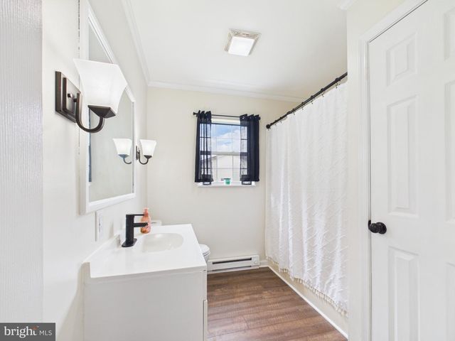184 DEXTER DR, Martinsburg, WV 25405