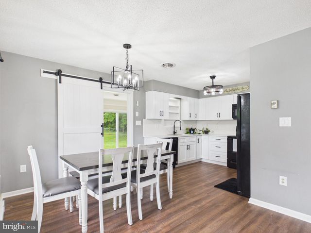 184 DEXTER DR, Martinsburg, WV 25405
