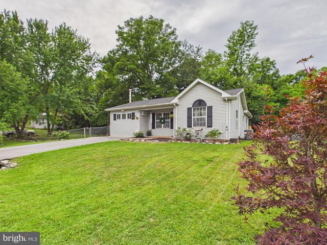 184 DEXTER DR, Martinsburg, WV 25405