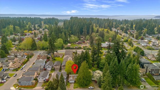 15316 50th Place W, Edmonds, WA 98026