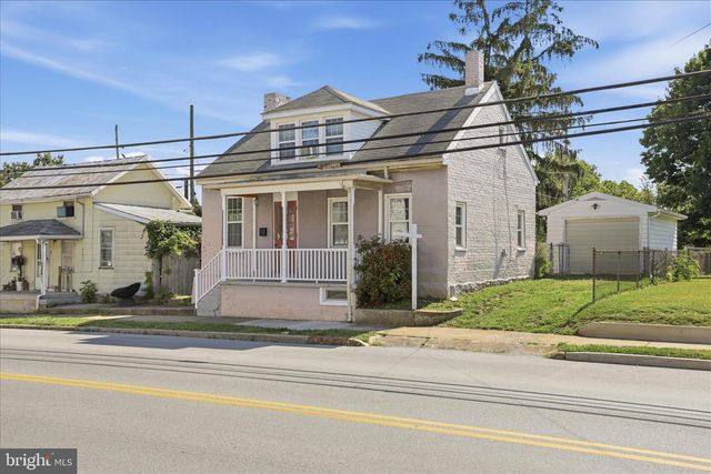 105 S ARTIZAN ST, Williamsport, MD 21795