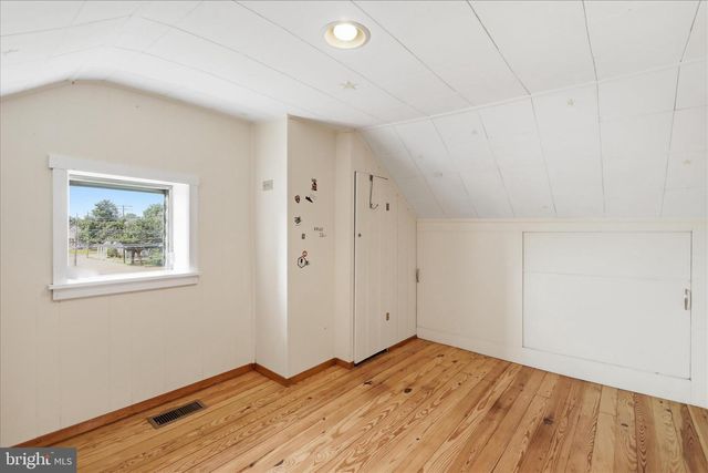 105 S ARTIZAN ST, Williamsport, MD 21795