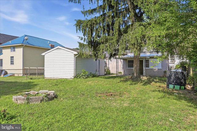 105 S ARTIZAN ST, Williamsport, MD 21795