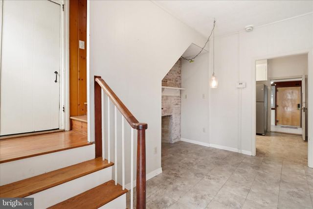 105 S ARTIZAN ST, Williamsport, MD 21795