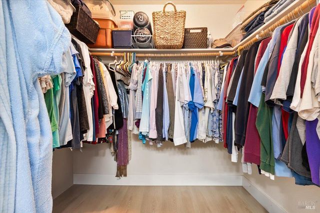 6850 Oakmont Dr, Santa Rosa, CA 95409