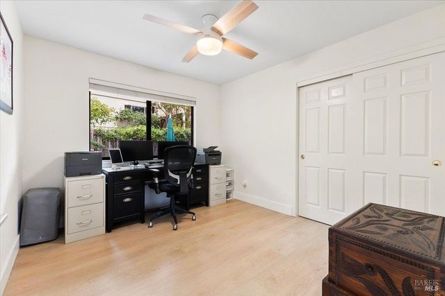 6850 Oakmont Dr, Santa Rosa, CA 95409