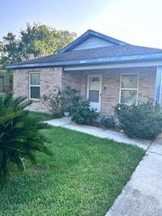 305 S Westward Street, Texas City, TX 77591