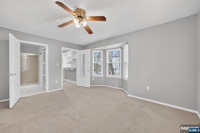 561 Holly Court, Mahwah, NJ 07430