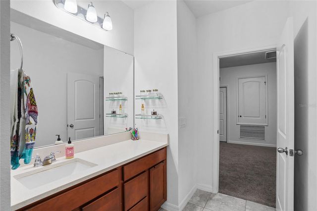 2052 EMERALD SPRINGS DRIVE, Apopka, FL 32712