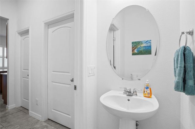 2052 EMERALD SPRINGS DRIVE, Apopka, FL 32712