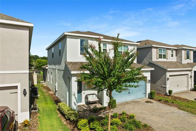 2052 EMERALD SPRINGS DRIVE, Apopka, FL 32712