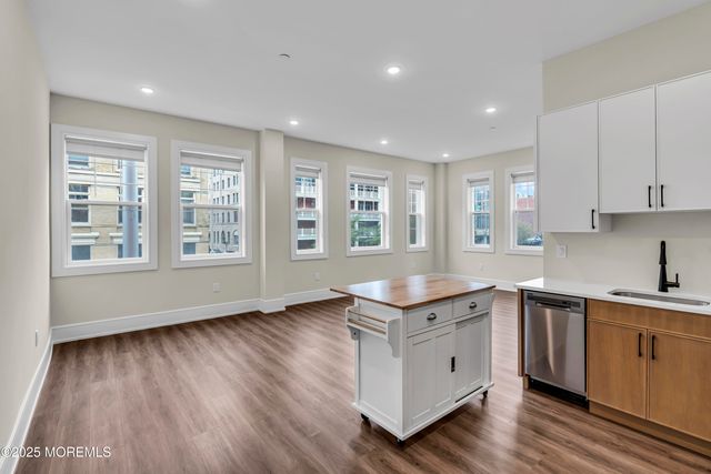 527 Bangs Avenue 214, Asbury Park, NJ 07712