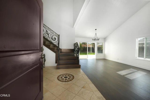 614 Gilbert Street, Thousand Oaks, CA 91320