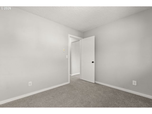 2910 Se Gladstone St, Portland, OR 97202