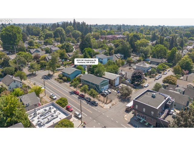 2910 Se Gladstone St, Portland, OR 97202