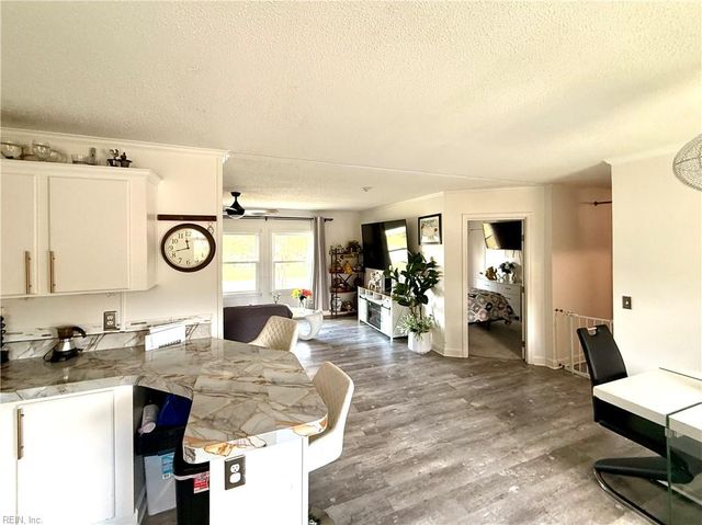 1256 Swallow DR, Virginia Beach, VA 23453
