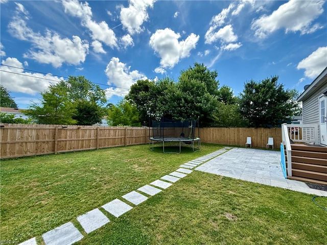 1256 Swallow DR, Virginia Beach, VA 23453
