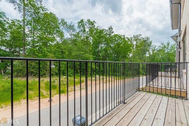 6661 Cadence Boulevard, Sandy Springs, GA 30328
