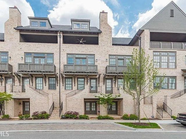 6661 Cadence Boulevard, Sandy Springs, GA 30328