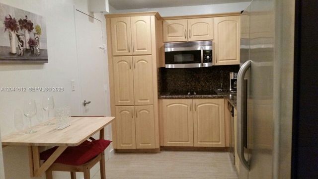 3901 S Ocean Dr 8T, Hollywood, FL 33019