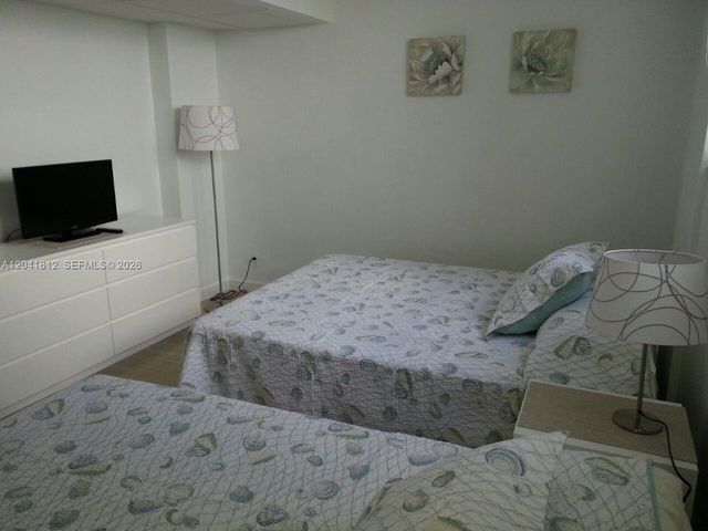 3901 S Ocean Dr 8T, Hollywood, FL 33019