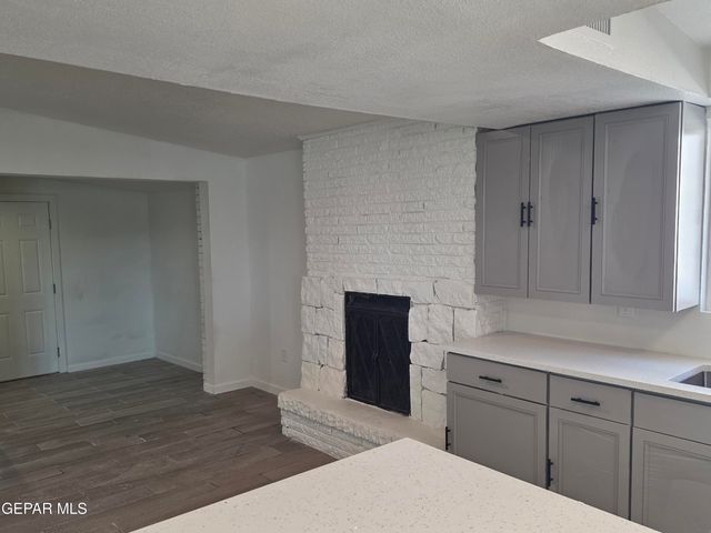 331 CARNIVAL Drive, El Paso, TX 79912