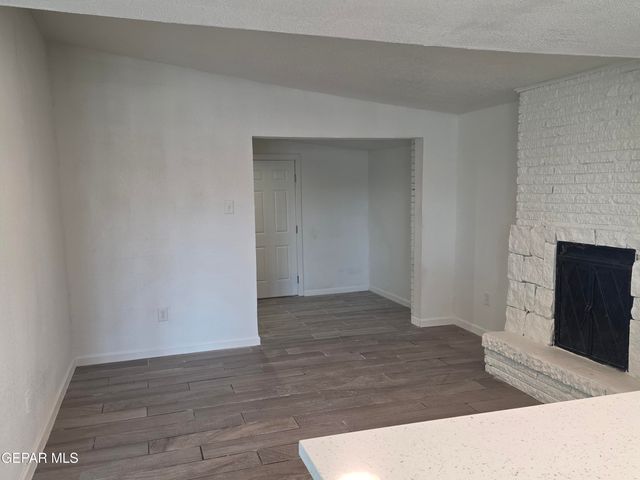 331 CARNIVAL Drive, El Paso, TX 79912