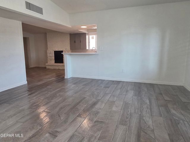 331 CARNIVAL Drive, El Paso, TX 79912