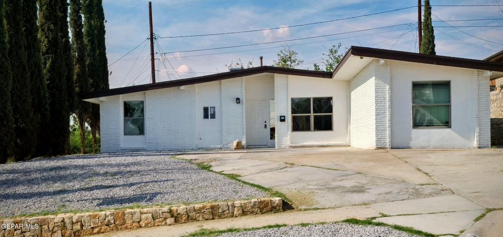 331 CARNIVAL Drive, El Paso, TX 79912