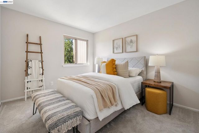 1129 Island Drive, Alameda, CA 94502