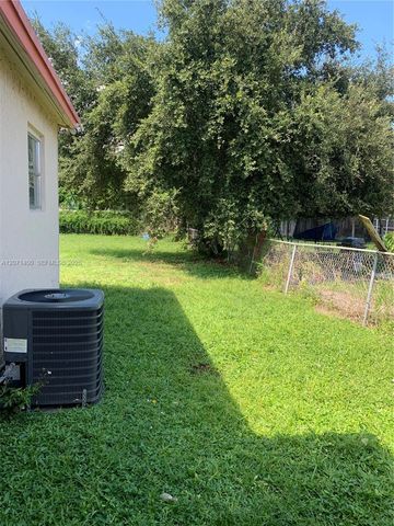 4501 SW 25th Street 0, West Park, FL 33023