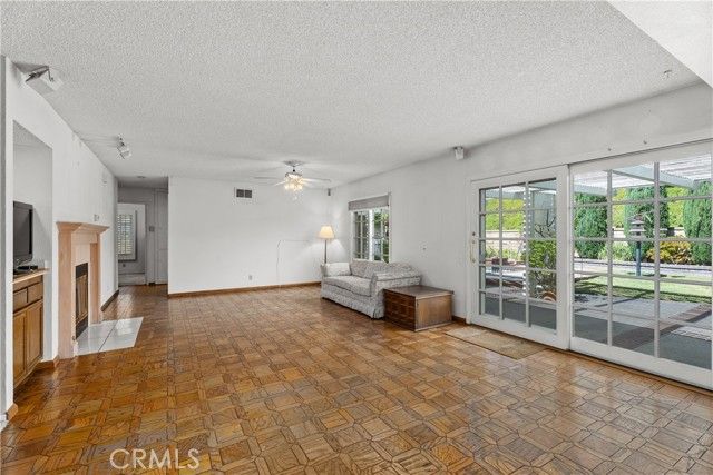 22611 Demasia, Mission Viejo, CA 92691
