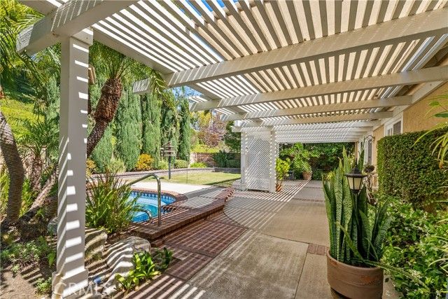 22611 Demasia, Mission Viejo, CA 92691