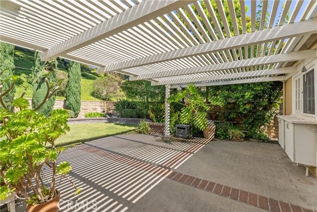 22611 Demasia, Mission Viejo, CA 92691